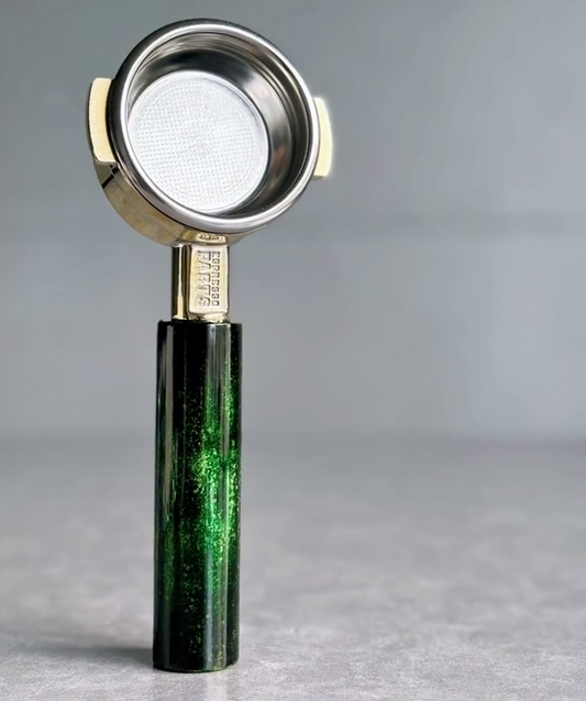 Briar Depth Artisan Bottomless Portafilter | La Marzocco 58mm image 2 alternate view