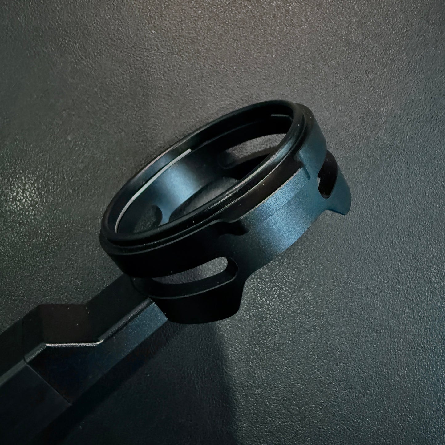 Aluminum Alloy / POM Flat-Lay bottomless portafilter | La Marzocco 58mm