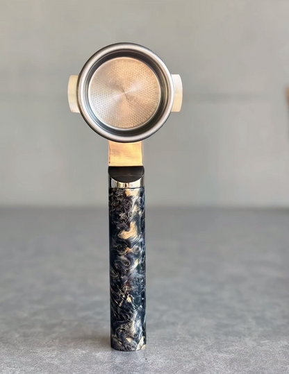 Nebula Veneer Artisan Bottomless Portafilter espresso extraction scene