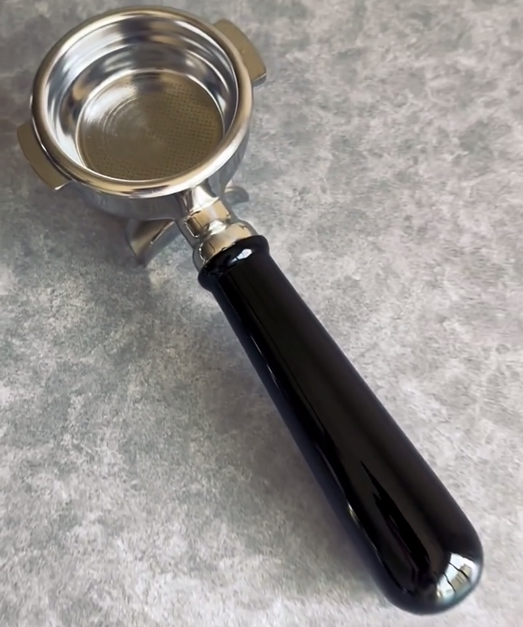Urushi Noir Artisan Bottomless Portafilter alternate angle 7 for compatible espresso machine
