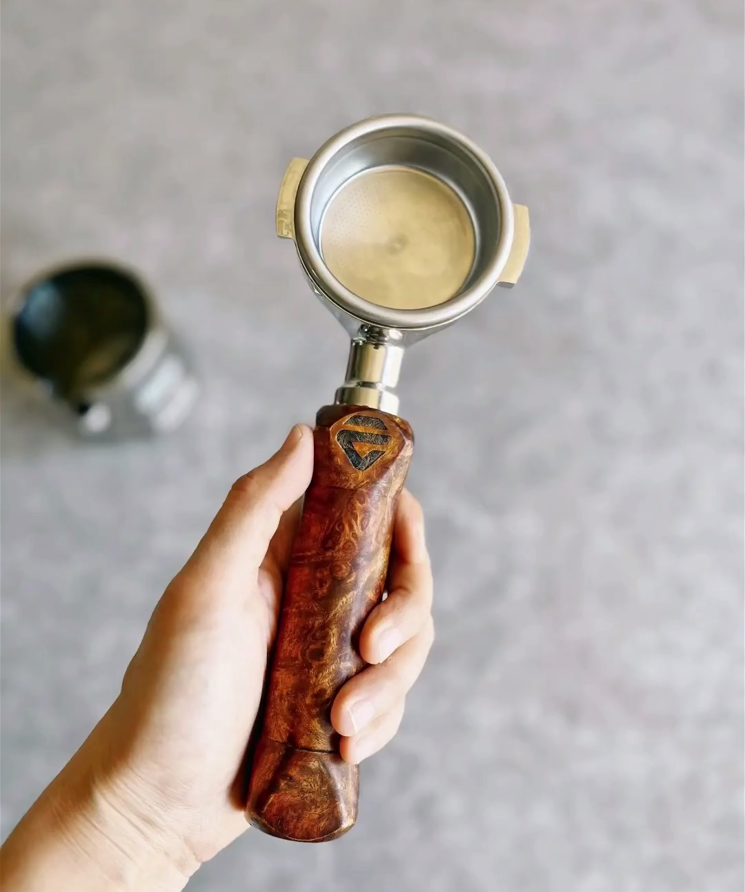 Burnt Amber Burl Artisan Bottomless Portafilter | Breville 54mm/58mm